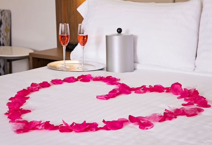 Люкс, Holiday Inn Express & Suites Greenwood Mall, An Ihg