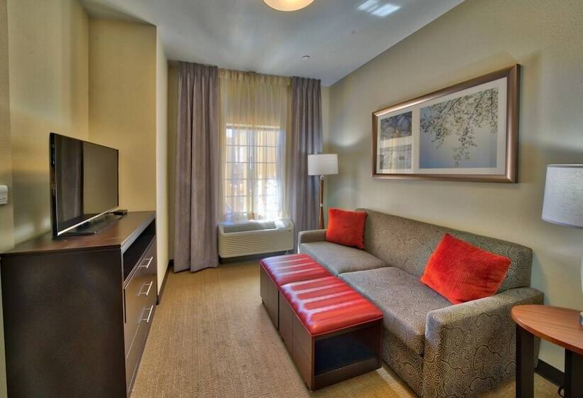 带2个卧室的套房, Staybridge Suites Lubbock South, An Ihg