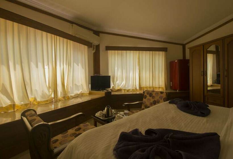 Номер Deluxe, Sunset Beach Resort