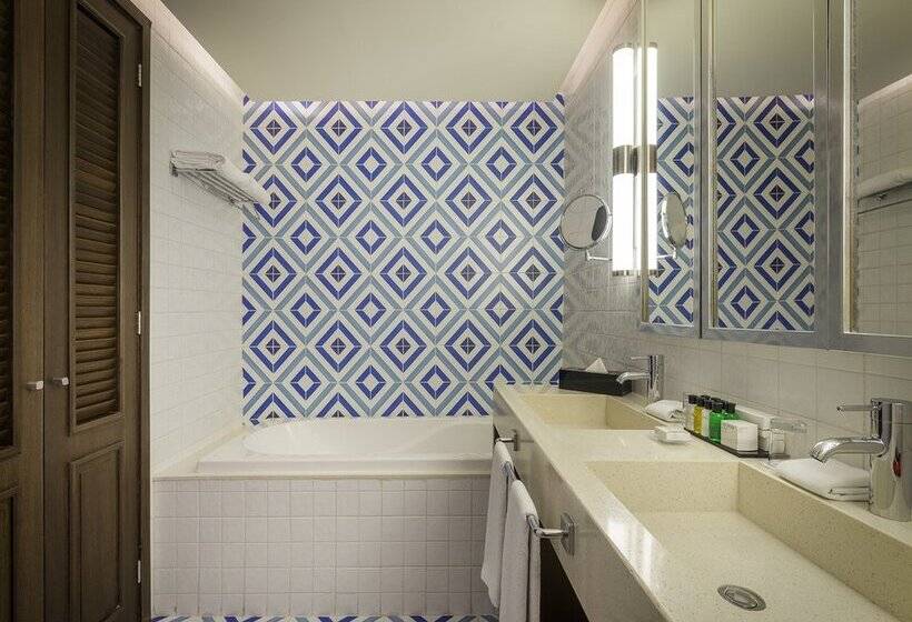 Junior Suite Widok Basen, Ocean Riviera Paradise - All Inclusive