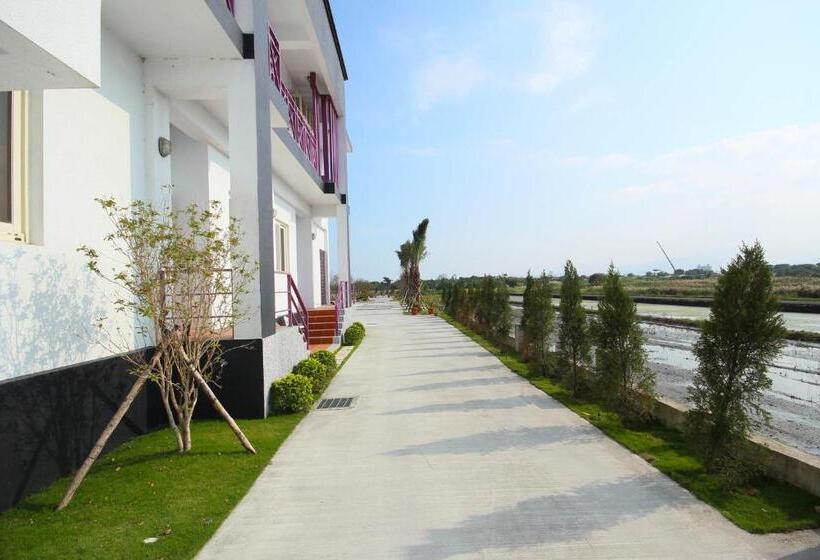 اتاق استاندارد چهار تخته, Morning Garden B&b