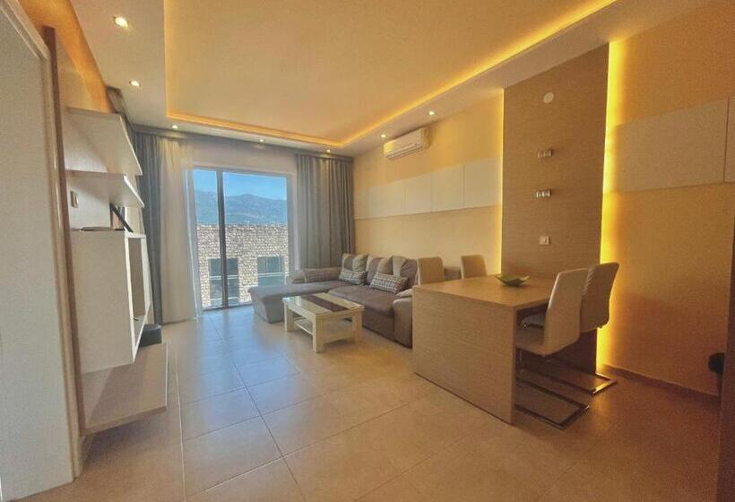 آپارتمان راحتی 1 خوابه, Butua Residence