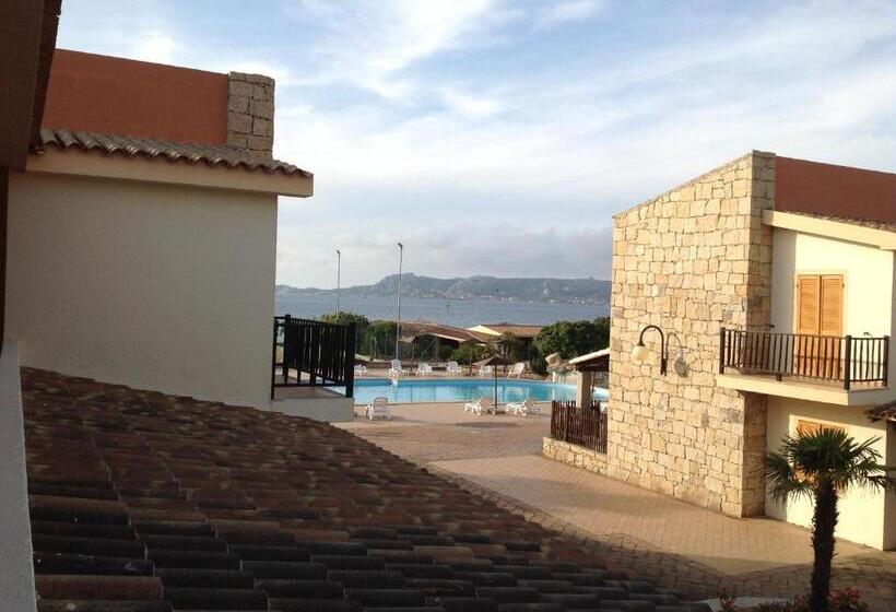 Апартаменты 2 Спальни, Club Esse Residence Capo D'orso
