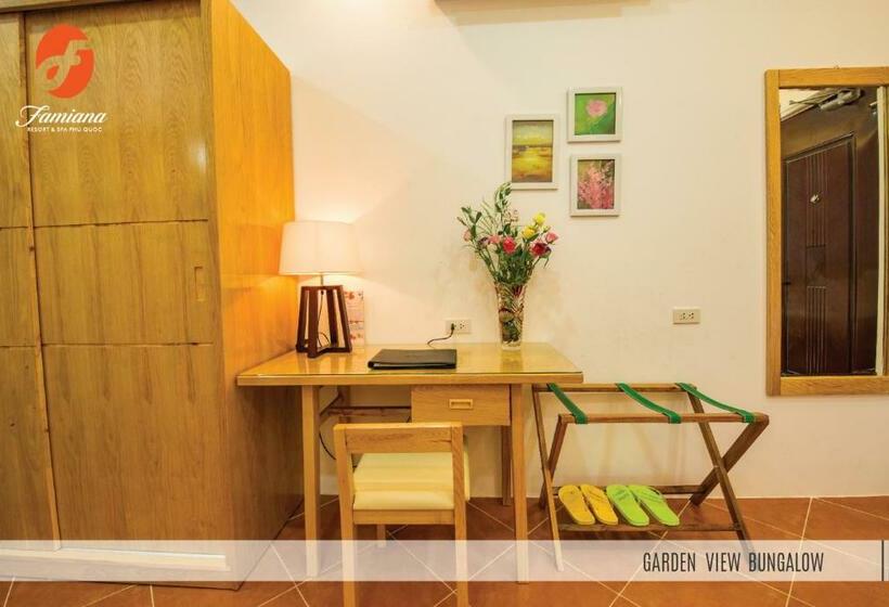 اتاق استاندارد با چشم‌انداز باغ, Famiana Green Villa