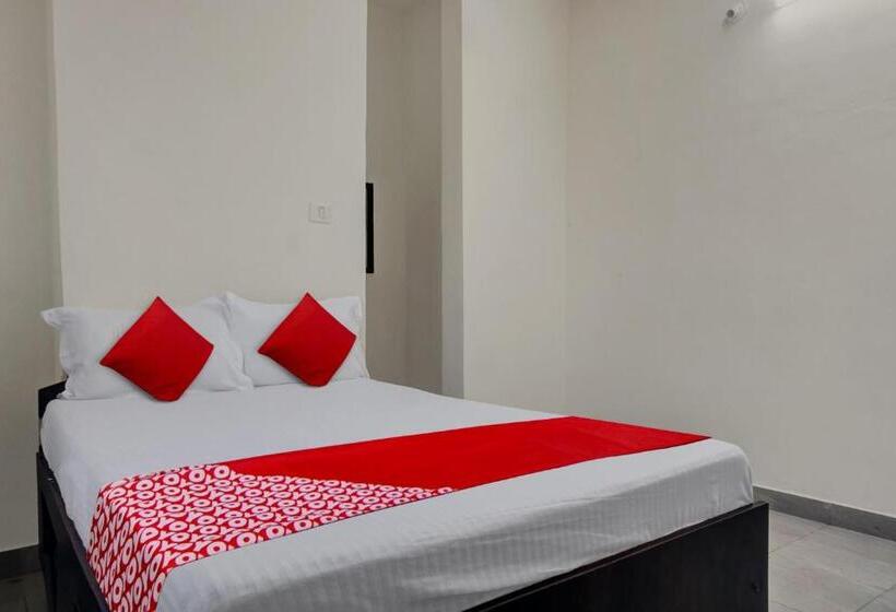 Трехместный Номер Классика, Oyo Flagship Gandharv Lodging & Boarding