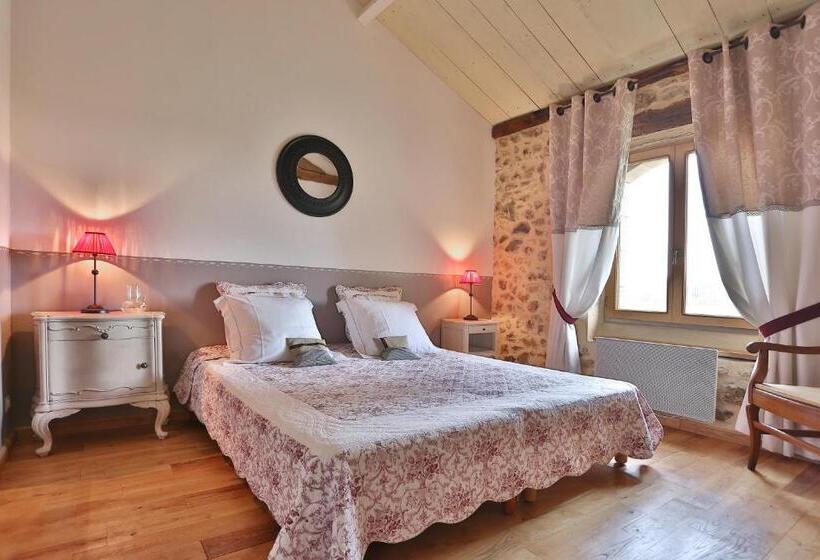 Номер Стандарт, Chambres D Hôtes Léone Haute