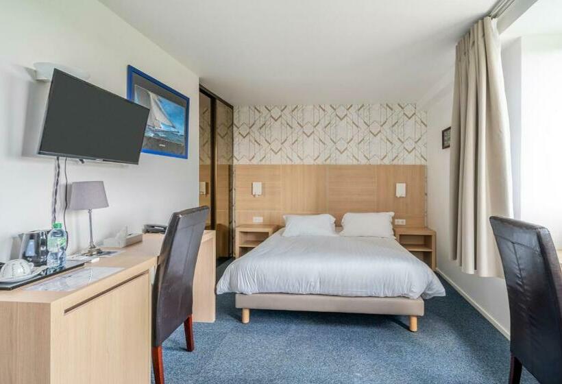 Номер Deluxe, Cit Hotel La Pyramide