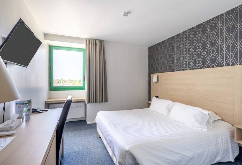 Номер Стандарт, Cit Hotel La Pyramide
