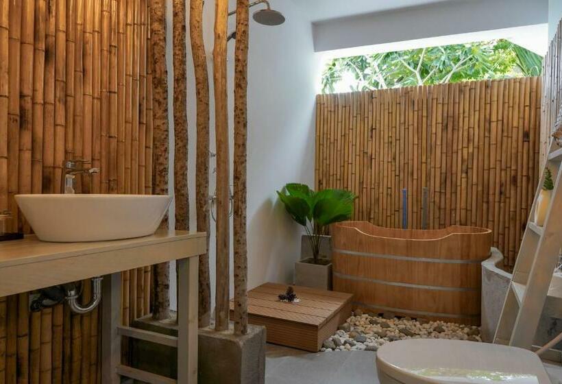 اتاق لوکس چهار تخته, Babylon Mini Resort