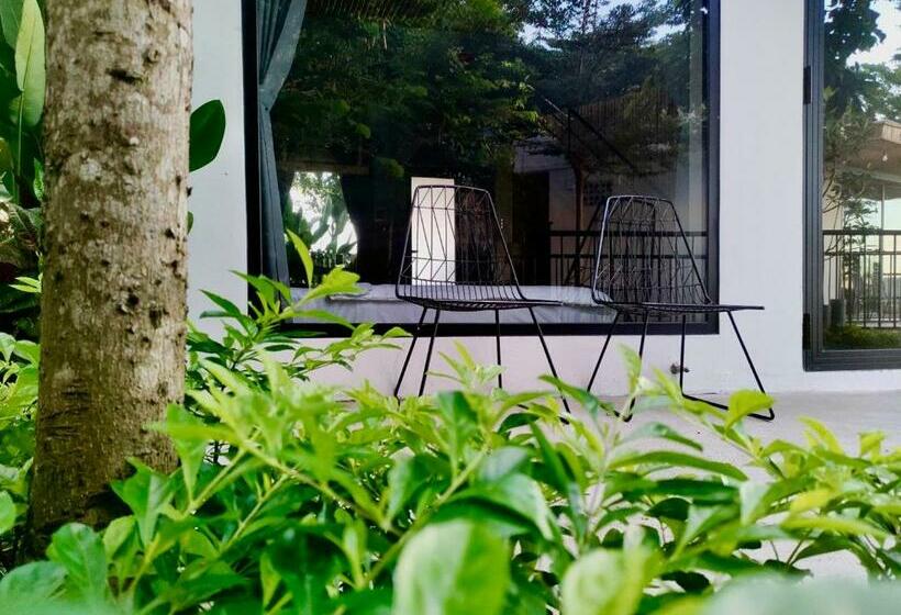 اتاق لوکس چهار تخته, Babylon Mini Resort