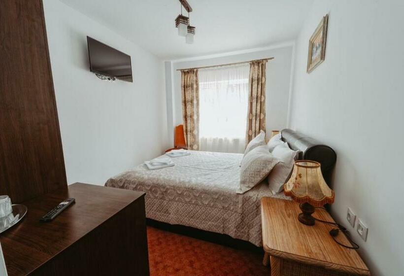 اتاق استاندارد, Complex Turistic Constantin Bucovina
