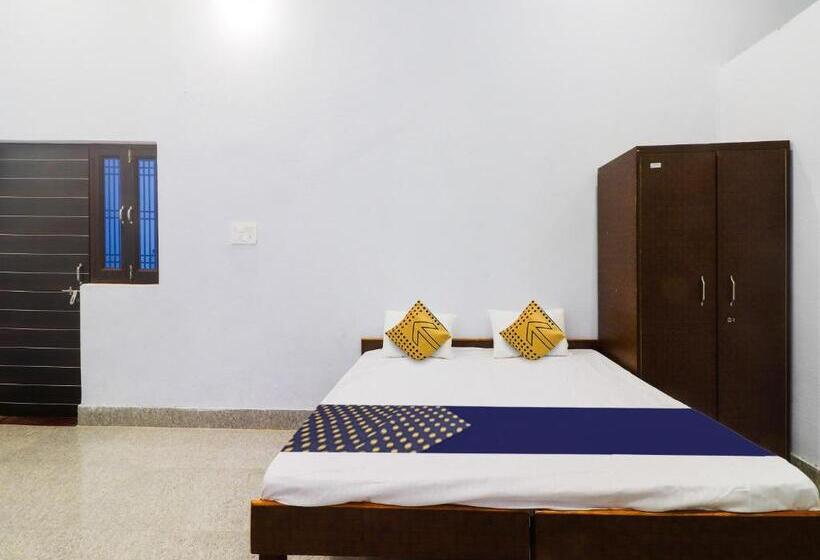 Трехместный Номер Классика, Spot On Bansal Resort