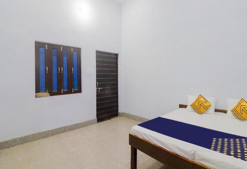 Трехместный Номер Классика, Spot On Bansal Resort