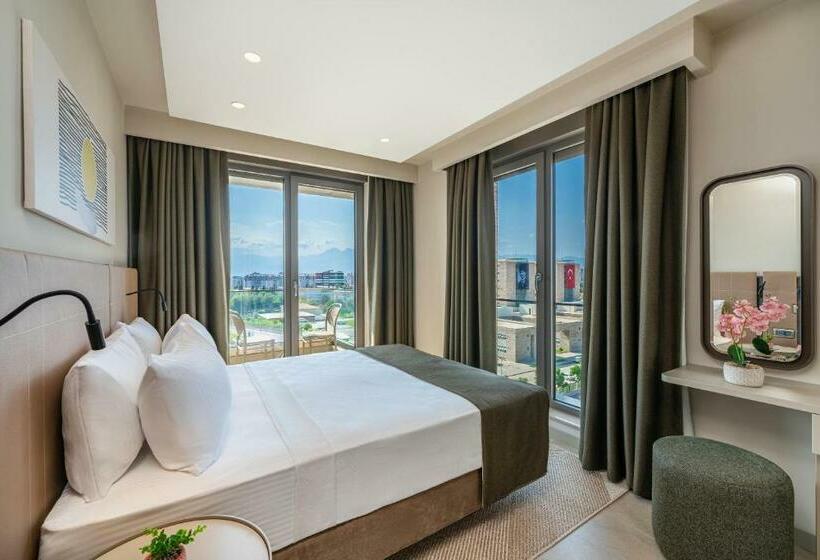 Апартаменты Deluxe 1 Спальня, Casamax Suites