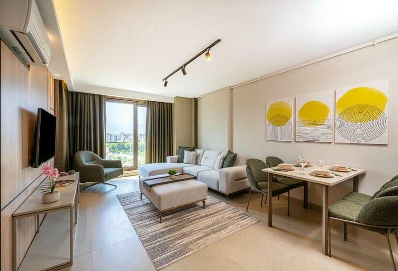 Апартаменты Deluxe 1 Спальня, Casamax Suites