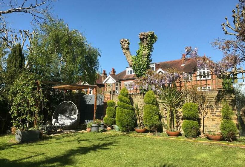 Номер Deluxe Кровать Кинг, Londonhomegardens