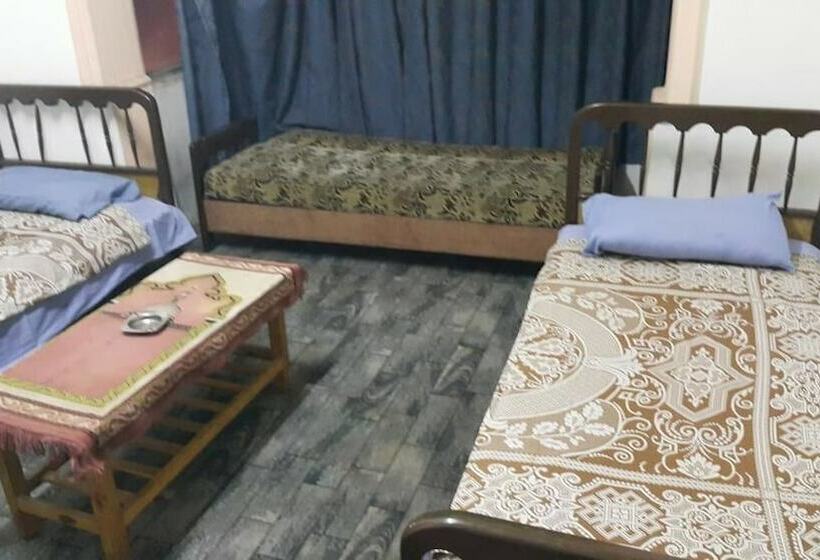 اتاق استاندارد, Al Adel Hostel