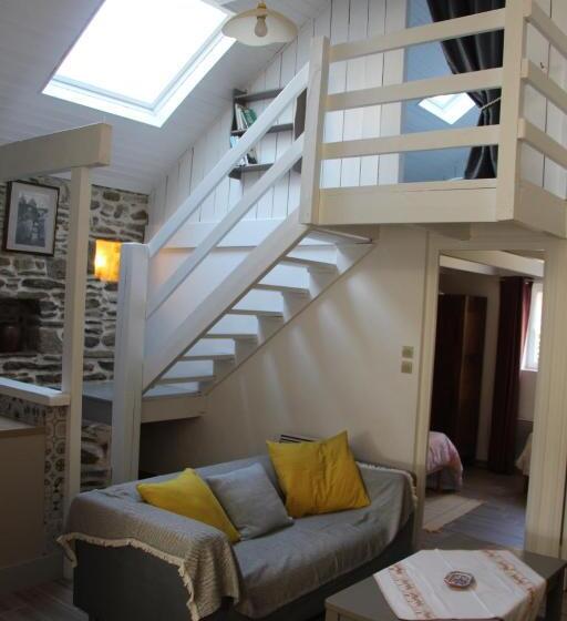 Номер Стандарт, Auberge De Keringar