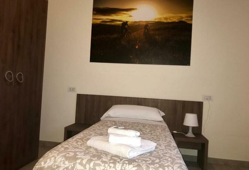 اتاق استاندارد یک نفره, Bed & Bike