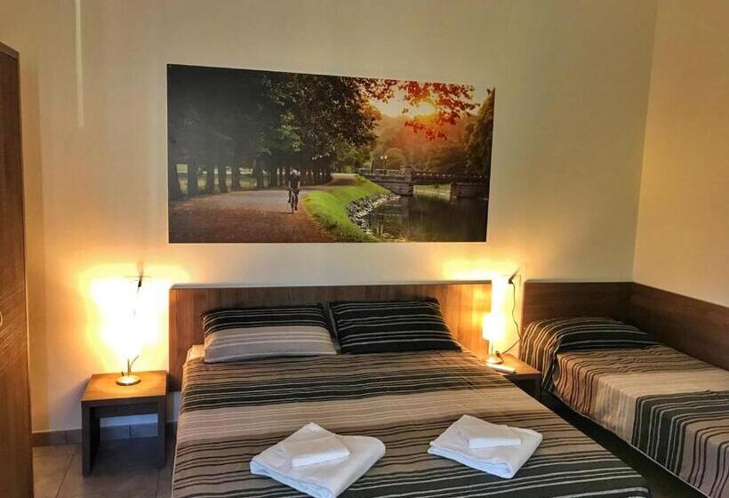 اتاق استاندارد سه نفره, Bed & Bike