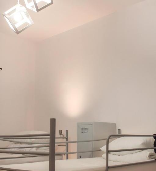 Cama em Quarto Compartilhado, Warsaw Hostel Centrum Private Rooms & Dorms