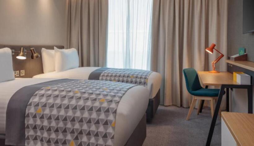 Номер Стандарт, Holiday Inn Blackpool, An Ihg