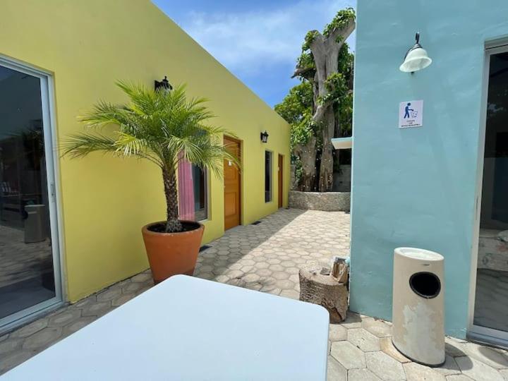 プールビュースタンダードルーム, Casa Esperanza