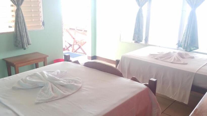 Номер Стандарт Трехместный, Hostal Miraflores B&b