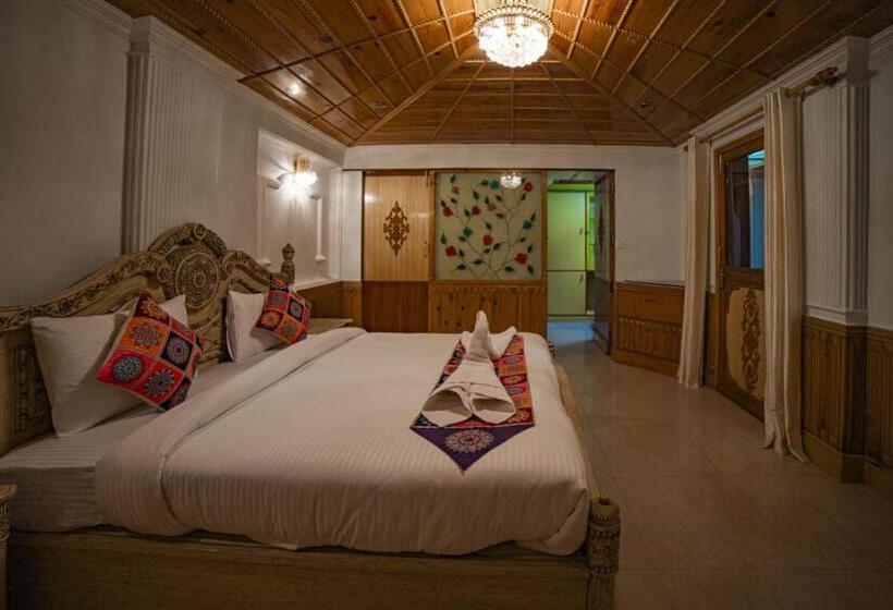 1 Bedroom Apartment Lake View, Aman The Lake Side