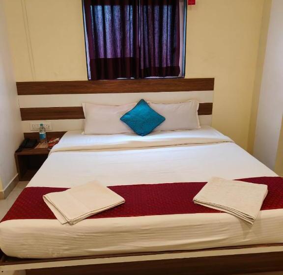 Номер Deluxe, Shrinidhi Residency Pune