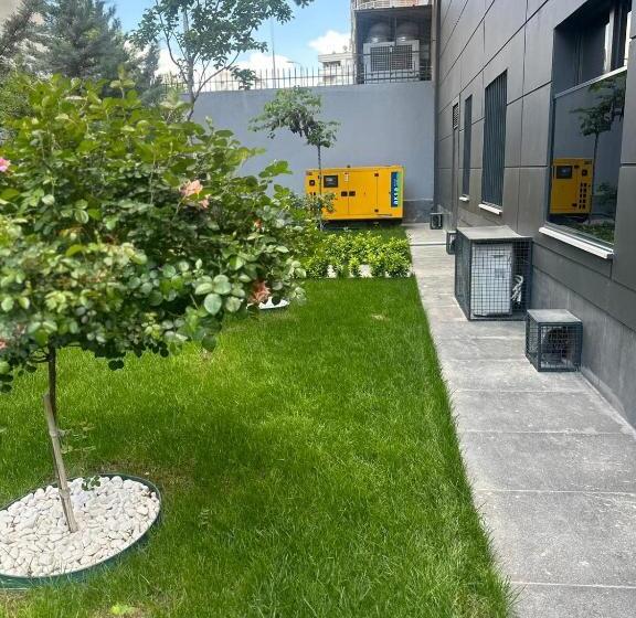اتاق استاندارد با بالکن, Your House Apart Otel