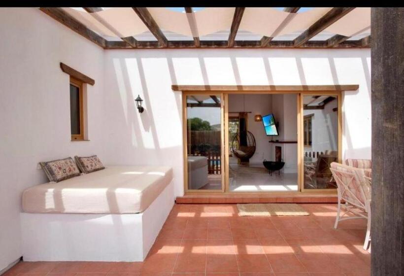 디럭스 룸, Villa Amrita
