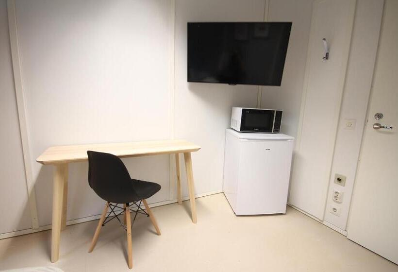 Номер Deluxe Одноместный, Forenom Hostel Espoo Kilo