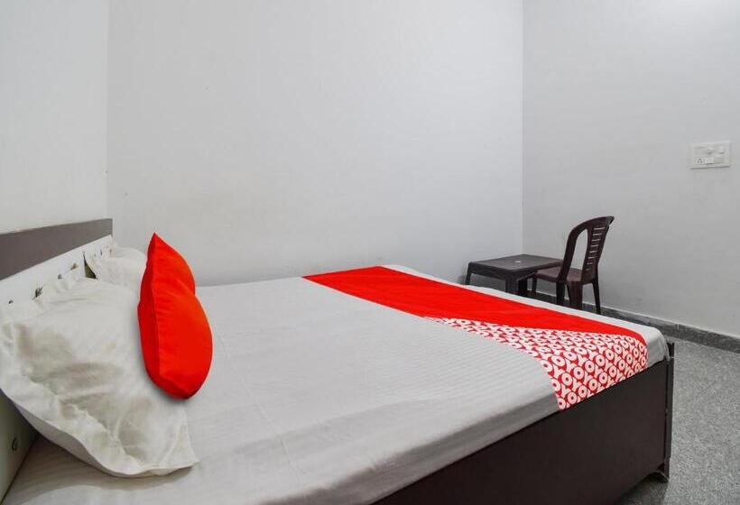 三人经典房间, Oyo Flagship The Diamond Guest House