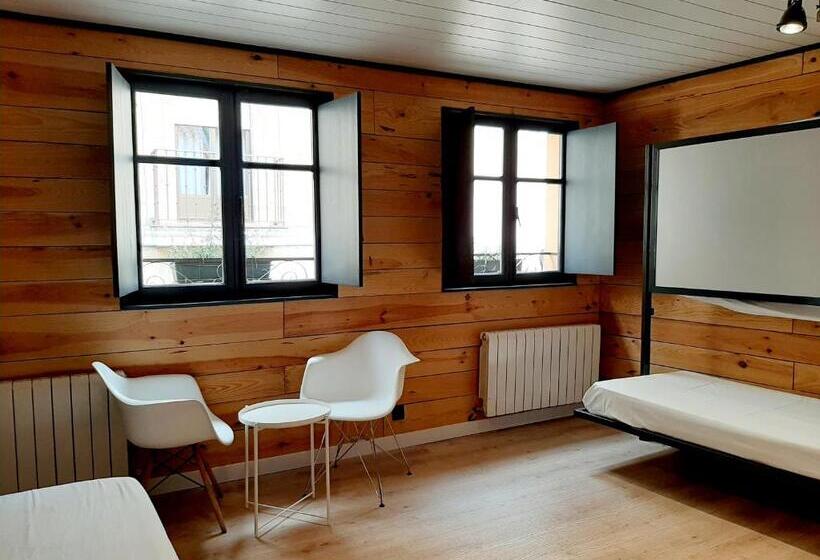 اتاق استاندارد چهار تخته, Hostal Erasmus By Gaiarooms
