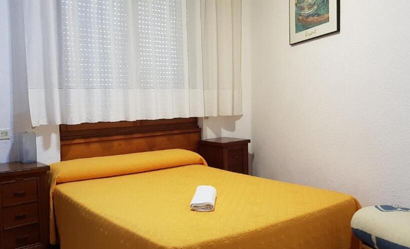 اتاق استاندارد یک نفره, Pension Salamanca
