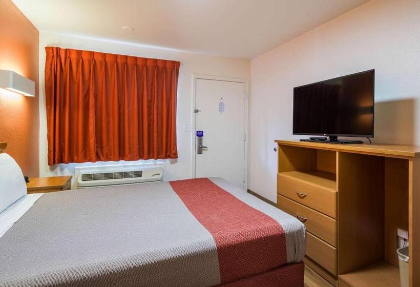 장애인을 위한 스탠다드 룸, Motel 6 Concord, Ca