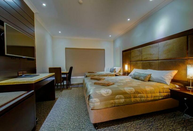 Номер Стандарт, Western Downs Motor Inn