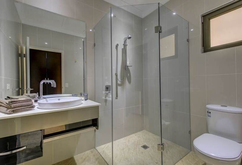 Номер Стандарт, Western Downs Motor Inn