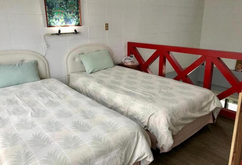 Номер Стандарт Вид на Горы, Surfside Bed & Breakfast