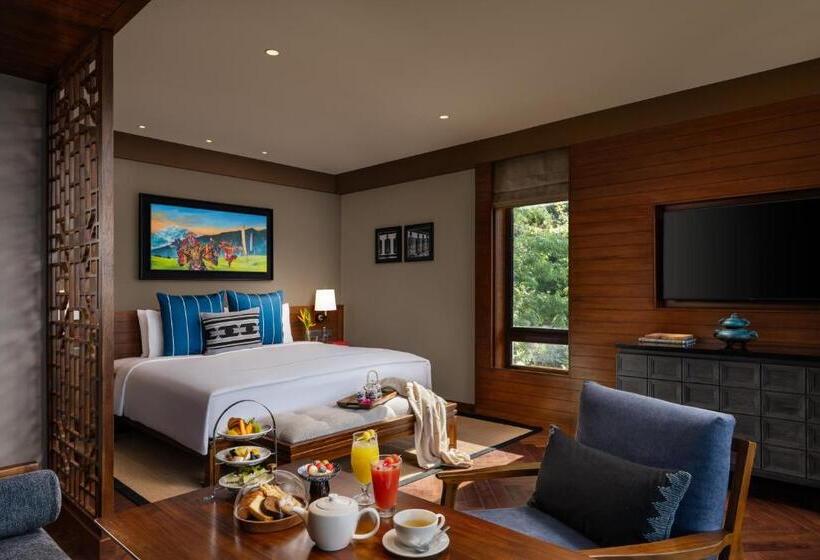 带山景的复式房间, Taj Guras Kutir Resort & Spa, Gangtok
