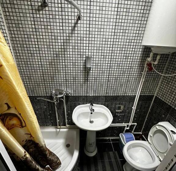 Кровать в Общей Комнате, Alyusuf Guest House