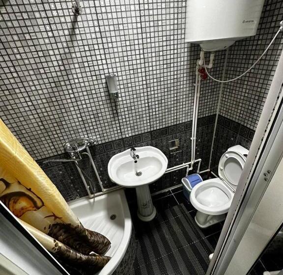 Номер Стандарт Трехместный, Alyusuf Guest House