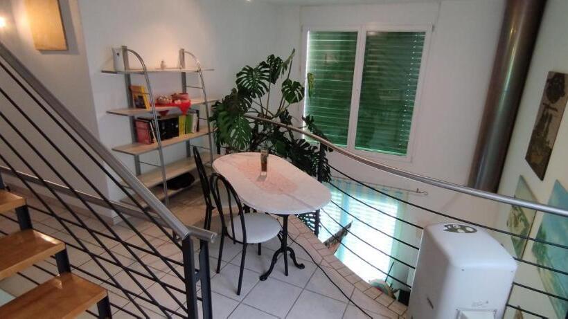 اتاق استاندارد یک نفره, Casa Diana Locarno Cugnasco