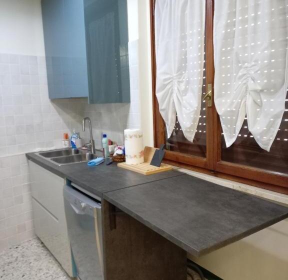 스탠다드 룸, Camere Vacanza Foligno Lusitana T