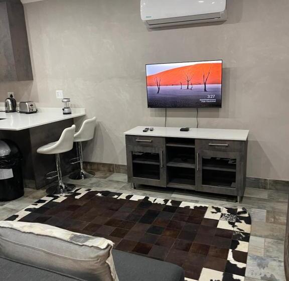 Номер Стандарт, Upper Room Guesthouse