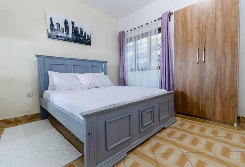 استودیوی استاندارد, Kilifornia Comfy Studio