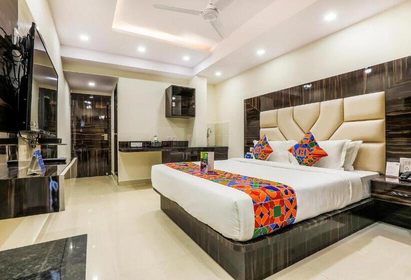 Quarto Superior, Fabhotel Crown Heights   Nr Koramangala Club
