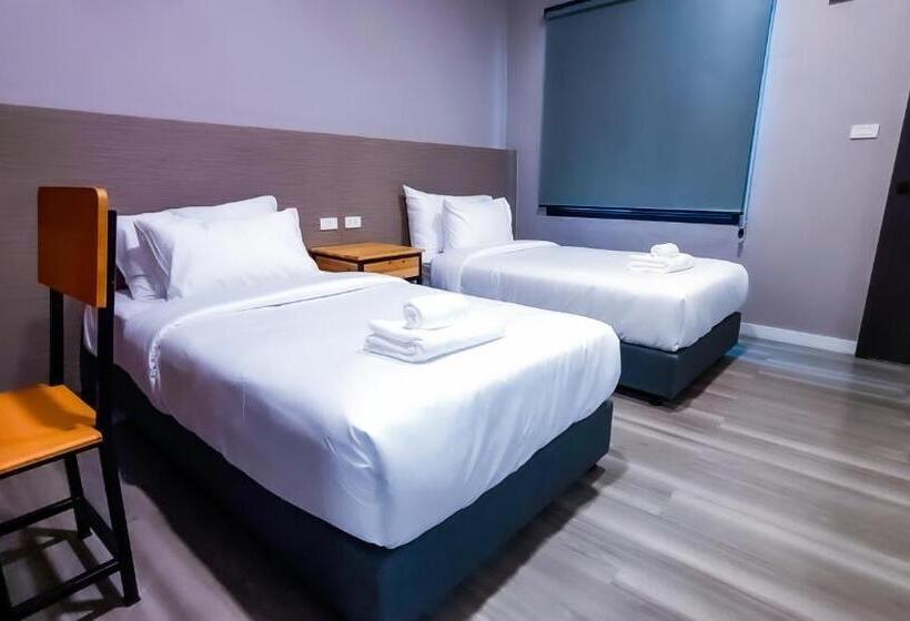 디럭스 룸, The Riva Vientiane