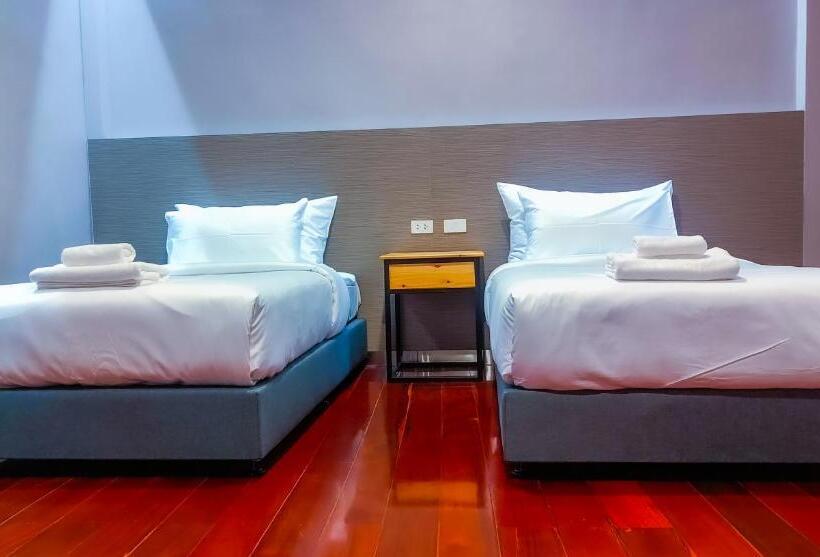 디럭스 패밀리 룸, The Riva Vientiane